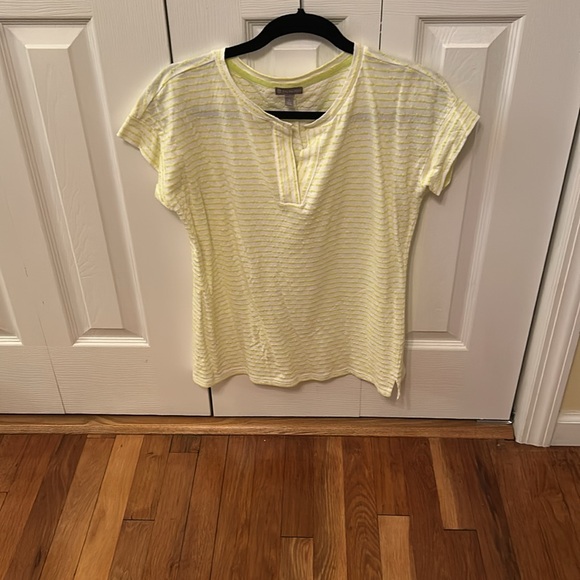 Talbots Soft Yellow-Green Cardigan Sweater/Size XS/Cotton and Rayon with tee. - Picture 4 of 6